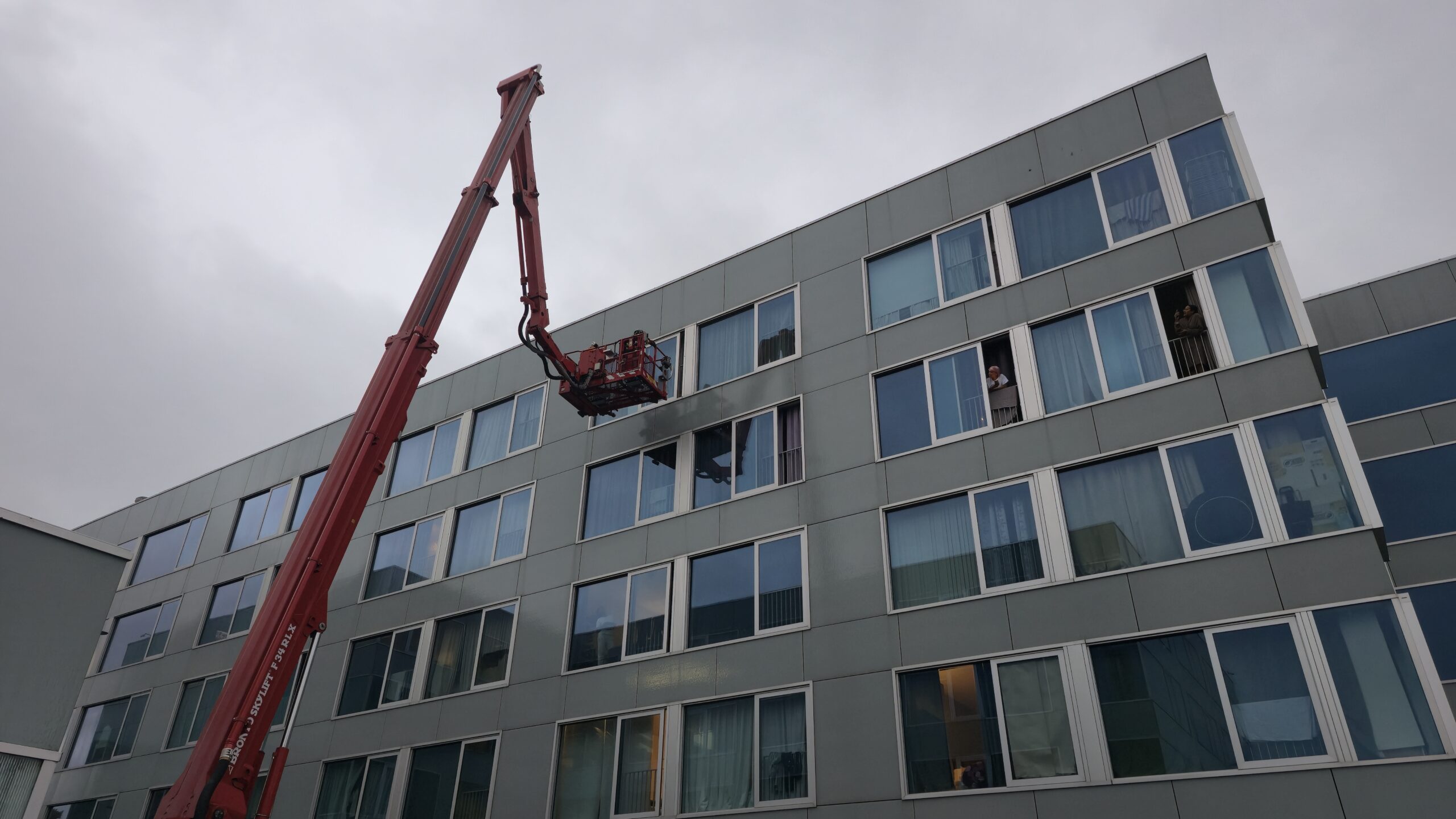 Buiten gesloten met pannetje op het vuur