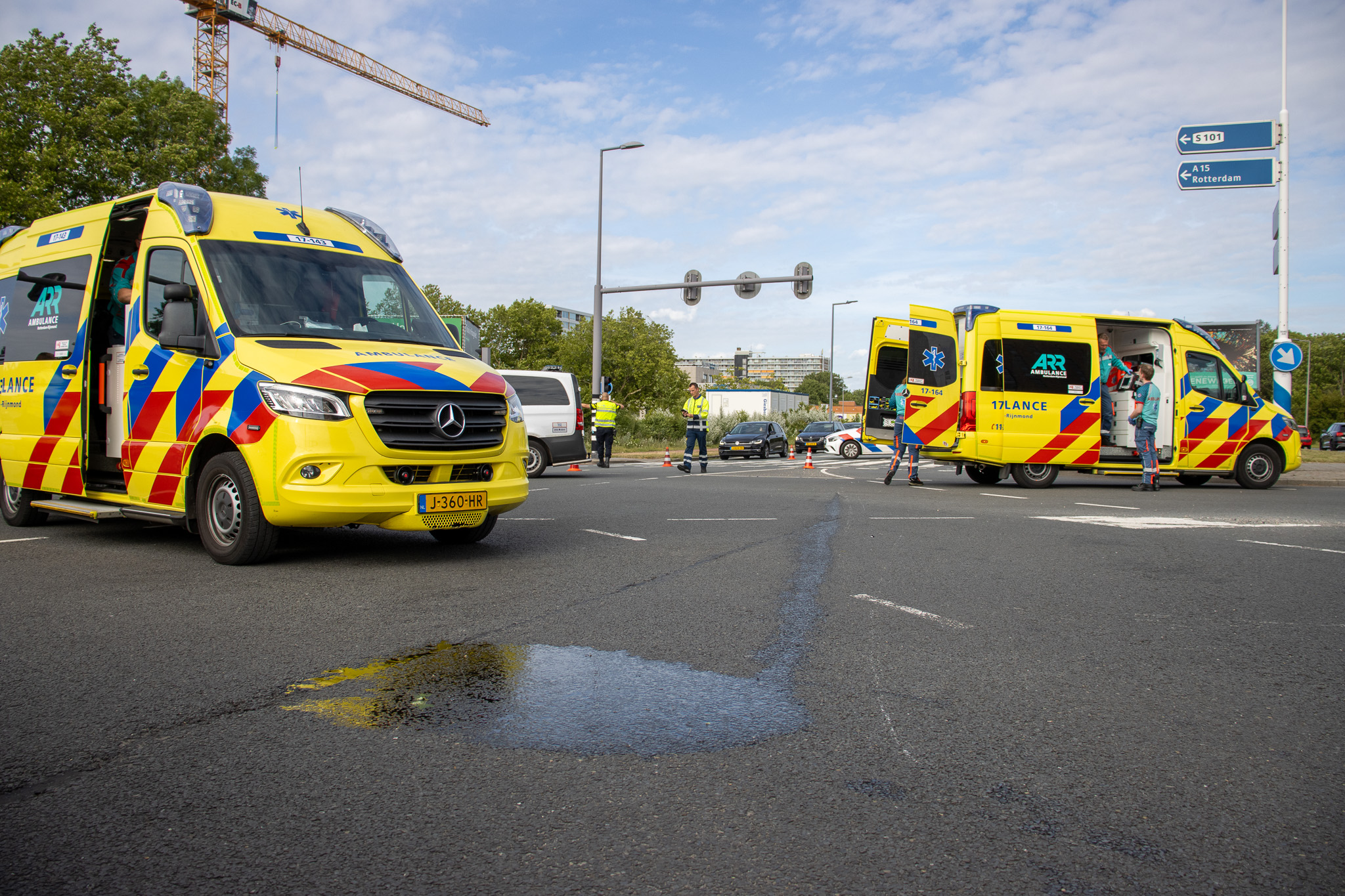 Aanrijding met motor en bezorgscooter