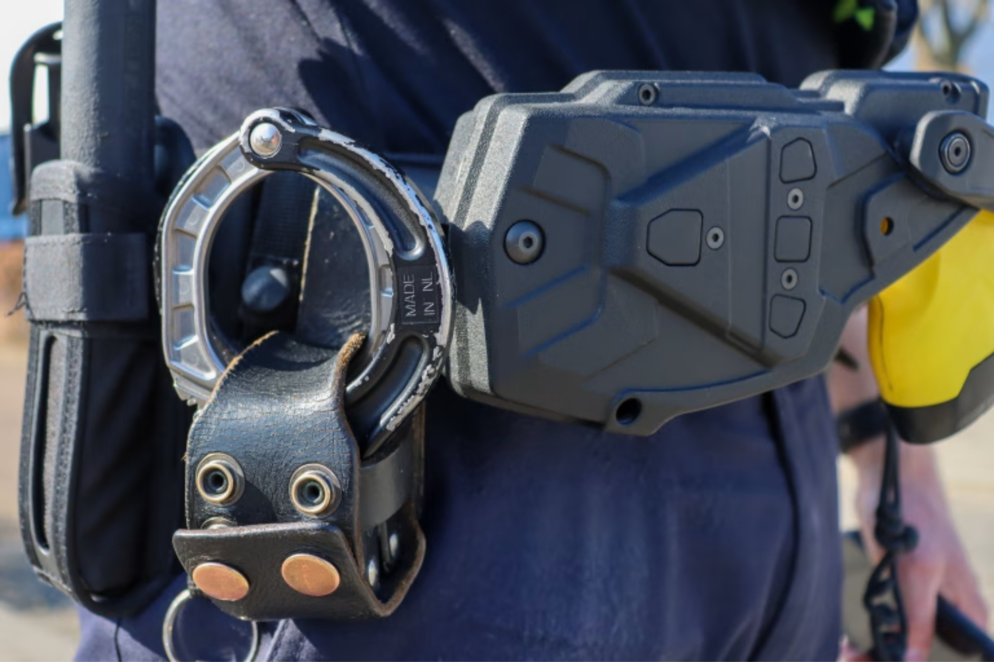 Controle in Rotterdam leidt naar explosieve vondst in Spijkenisse